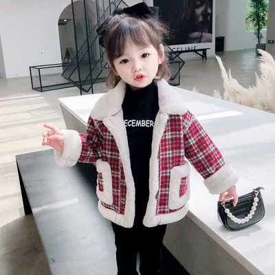 Uus mudel taskutega lastemantel tüdrukutele