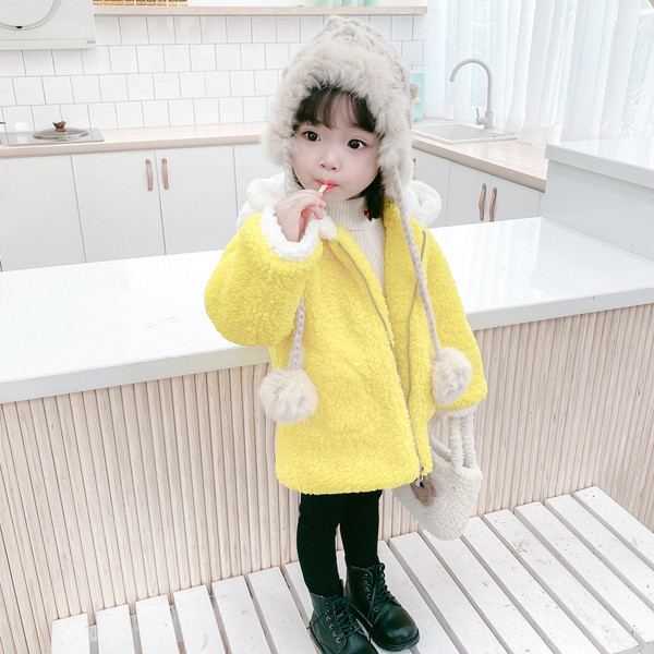 Χνουδωτόπαιδικό μπουφάν με κουκούλα και φερμουάρ για κορίτσια