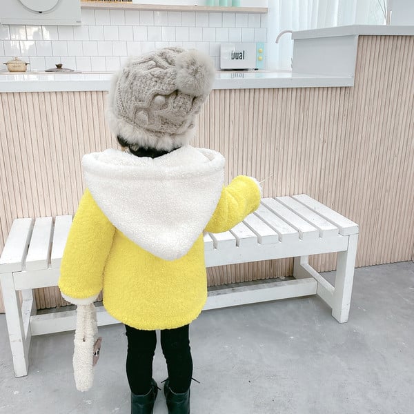 Χνουδωτόπαιδικό μπουφάν με κουκούλα και φερμουάρ για κορίτσια