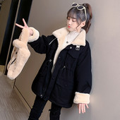 Pehme voodriga laste jope tüdrukule - parka tüüpi