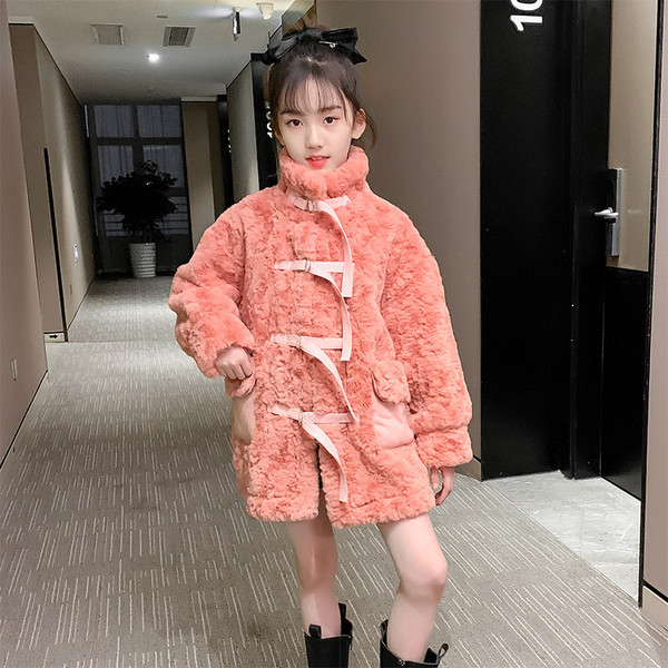 Νέο μοντέλο παιδικό παλτό με ψηλό γιακά και κουμπιά