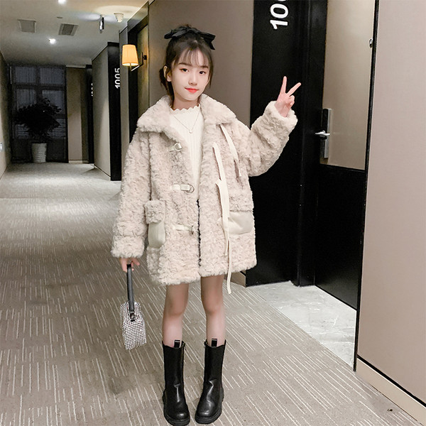 Νέο μοντέλο παιδικό παλτό με ψηλό γιακά και κουμπιά