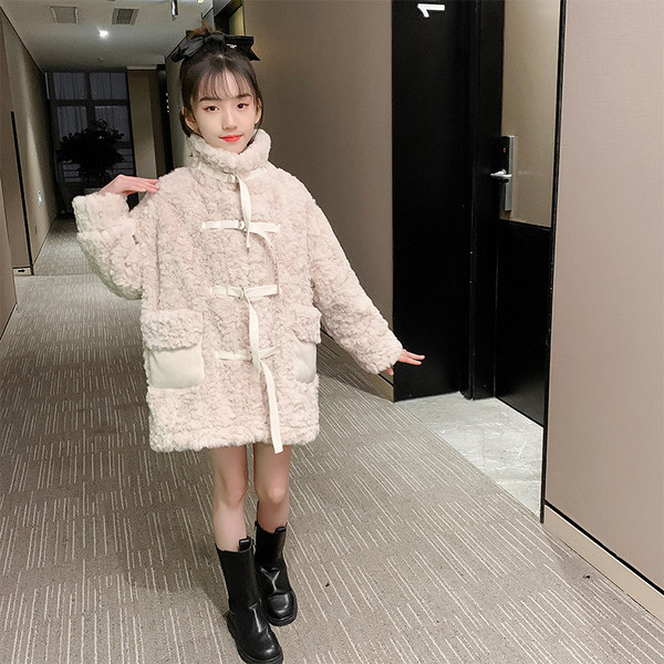 Νέο μοντέλο παιδικό παλτό με ψηλό γιακά και κουμπιά