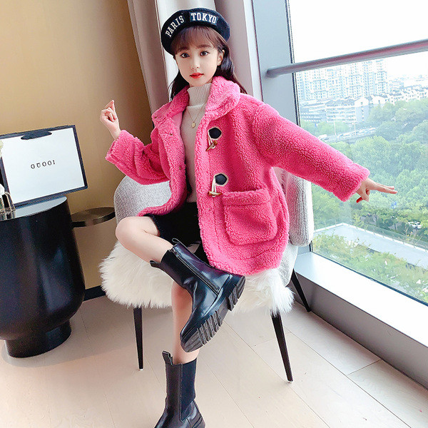 Värviline laste nööpidega sulemantel tüdrukutele