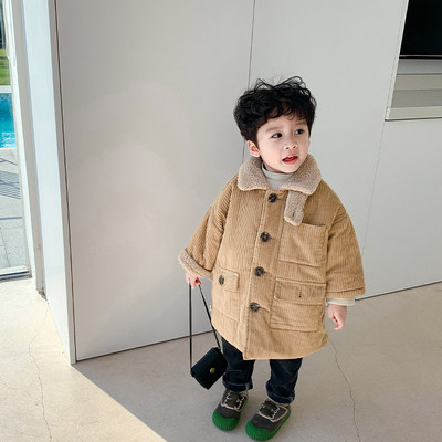 Kõrge krae ja nööpidega igapäevane laste jope poistele