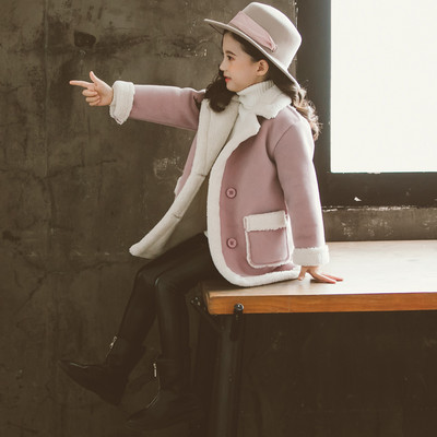 Moodne taskute ja pehme voodriga lastemantel tüdrukutele