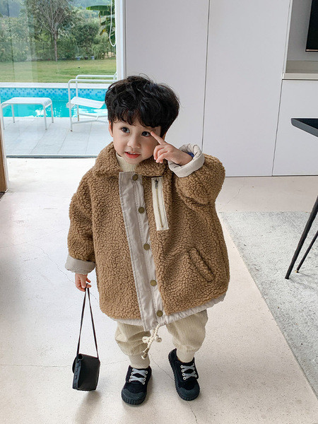 Aktuelna dječja jakna za dječake sa dva lica i vezicama u struku