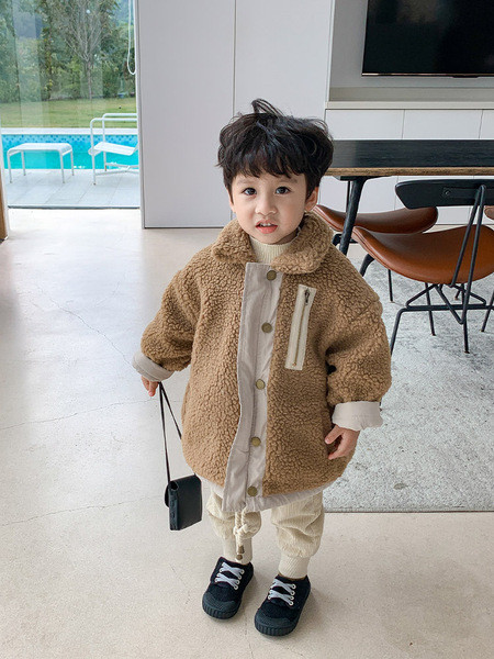 Aktuelna dječja jakna za dječake sa dva lica i vezicama u struku