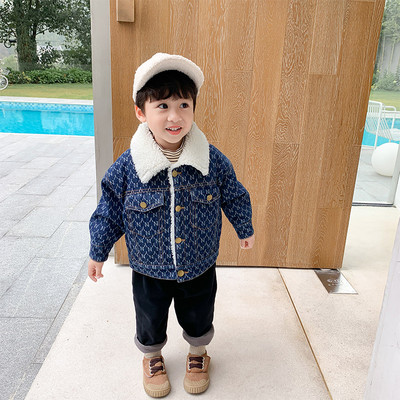 Χειμερινό παιδικό μπουφάν για αγόρια με απαλή φόδρα και κουμπιά