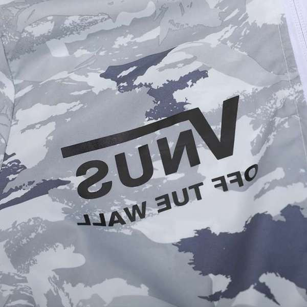 Παιδικό φθινοπωρινό αντιανεμικό μπουφάν για αγόρια