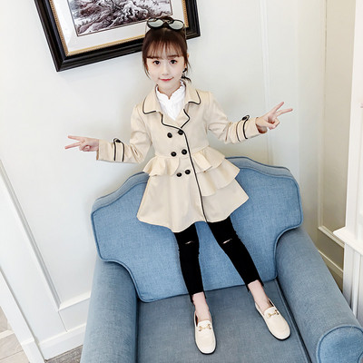 Παιδικό μοντέρνο παλτό με βολάν και κουμπιά