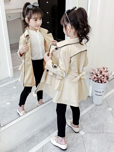 Παιδικό μοντέρνο παλτό με βολάν και κουμπιά