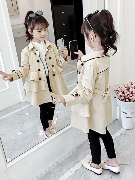 Παιδικό μοντέρνο παλτό με βολάν και κουμπιά