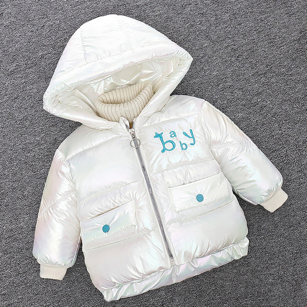 Moodne kapuutsiga ja tikandiga lastejope tüdrukutele