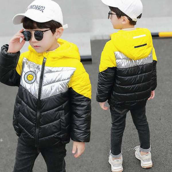 Zimska jakna za dječake s printom u boji