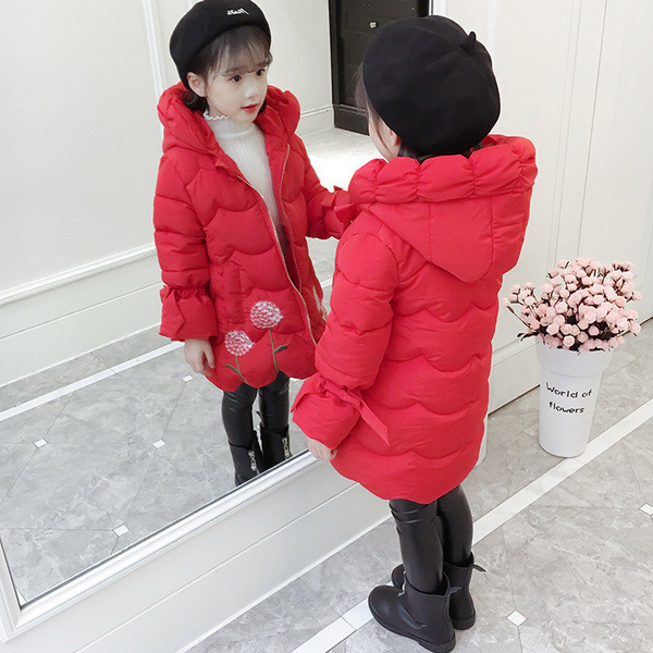 Μακρύ χειμερινό μπουφάν με κέντημα για κορίτσια