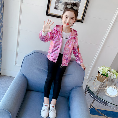 Παιδικό μπουφάν άνοιξη-φθινόπωρο με επιγραφές και κουκούλα