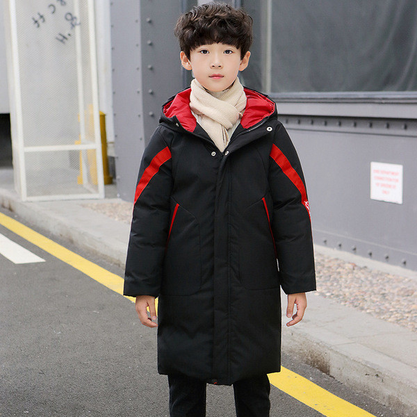 Soe keskmise pikkusega talvejope poisile