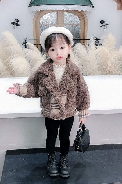 Laste nööpide ja kraega sulejope tüdrukutele