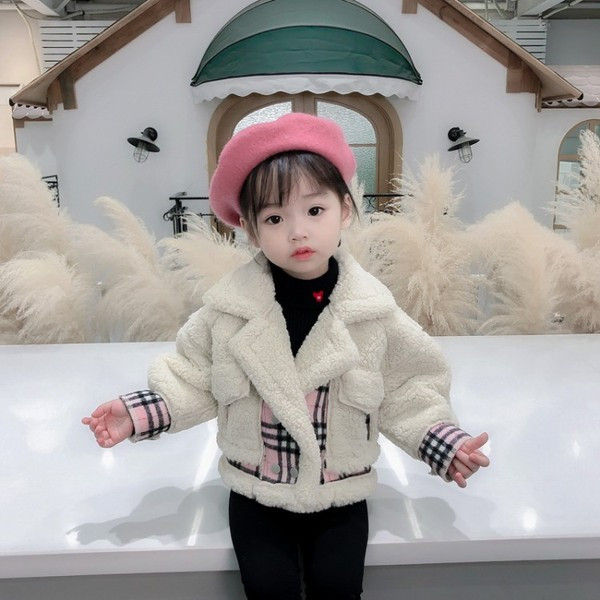 Laste nööpide ja kraega sulejope tüdrukutele