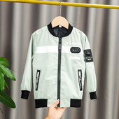 Moodne kirjadega laste jope poistele