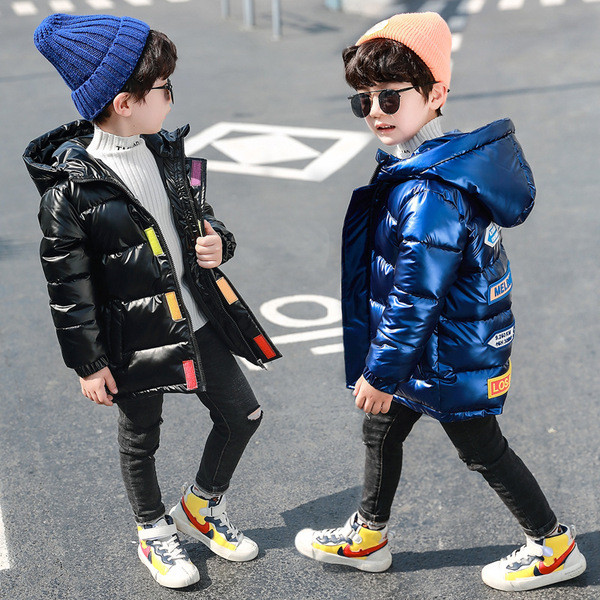 Talvine värviliste trükistega laste jope poistele