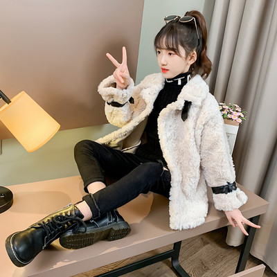 Παιδικό μπουφάν με κουμπιά και αγκράφα στο μανίκι