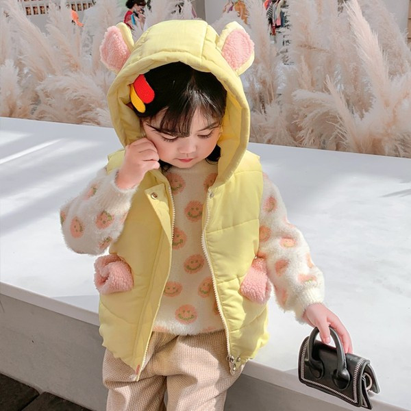 Καθημερινό γιλέκο για παιδιά με απλικέ και τρισδιάστατα στοιχεία για κορίτσια