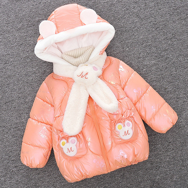 Uue mudeli talveks sobiv kapuutsiga laste jope