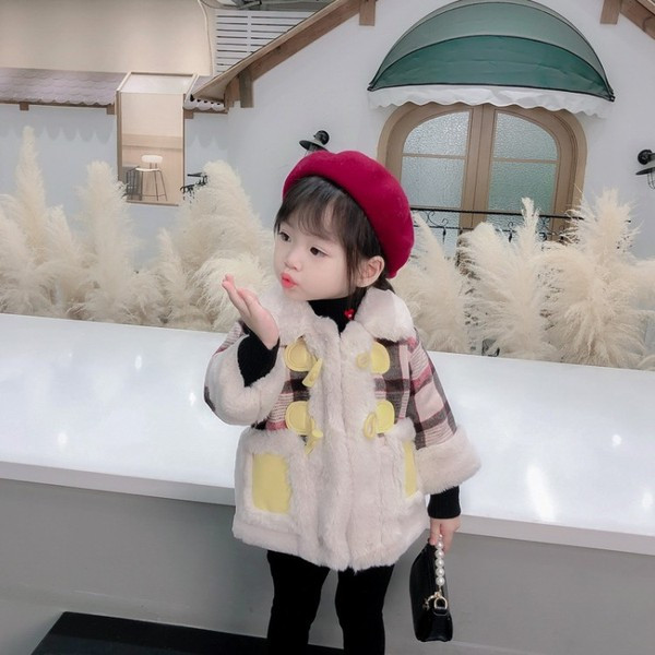 Laste nööpide ja kraega sulejope tüdrukutele