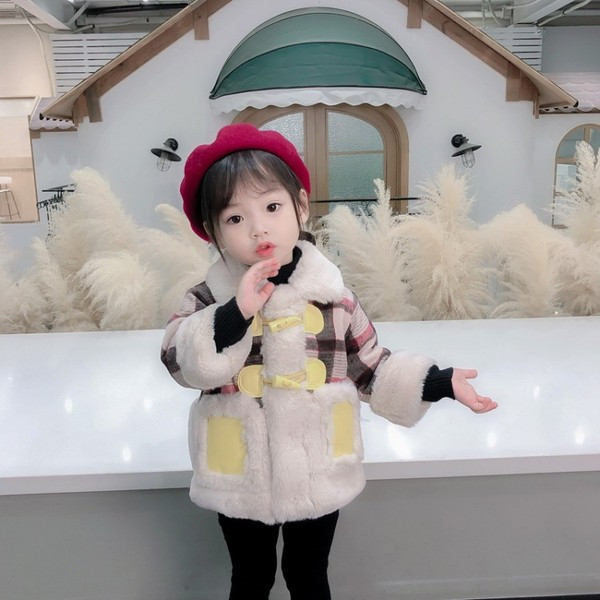 Laste nööpide ja kraega sulejope tüdrukutele