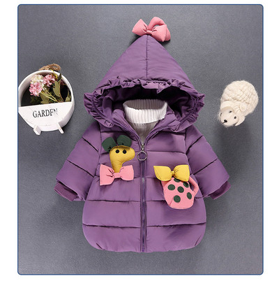 Kapuutsiga ja 3D elementidega talvine laste jope tüdrukutele
