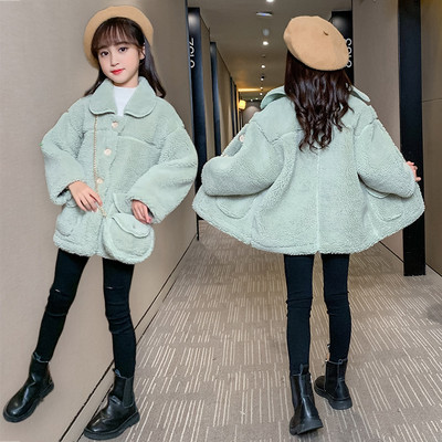 Laste nööpide ja kraega sulejope