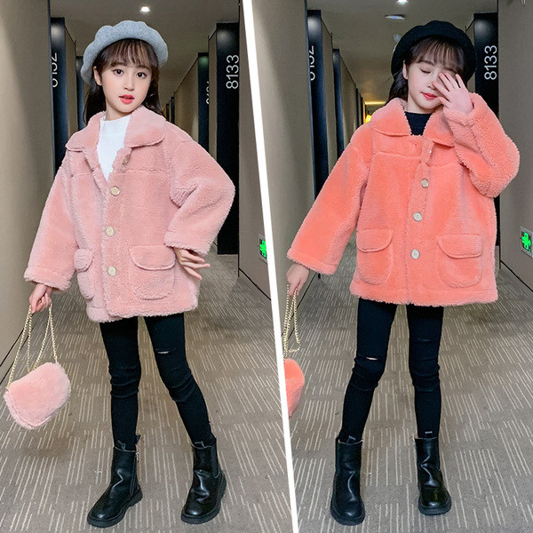 Laste nööpide ja kraega sulejope