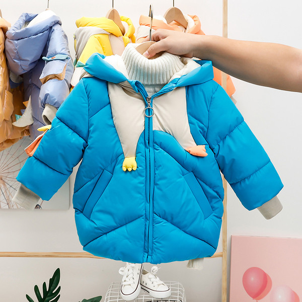 Kapuutsiga ja 3D elemendiga talvine laste jope poistele ja tüdrukutele