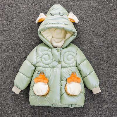 Kapuutsiga ja 3D elemendiga laste talvejope poistele