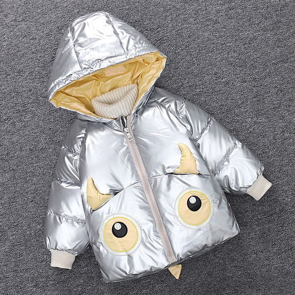 Kapuutsiga ja 3D elemendiga talvine laste jope tüdrukutele