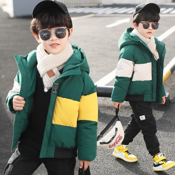 Talvine kapuutsiga laste jope poistele