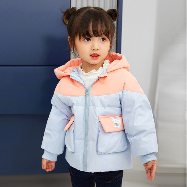 Sügis-talvine laste jope kapuutsiga ja taskutega