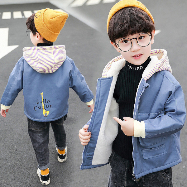 Naiste sügistalvine nööpide ja kapuutsiga jakk poistele