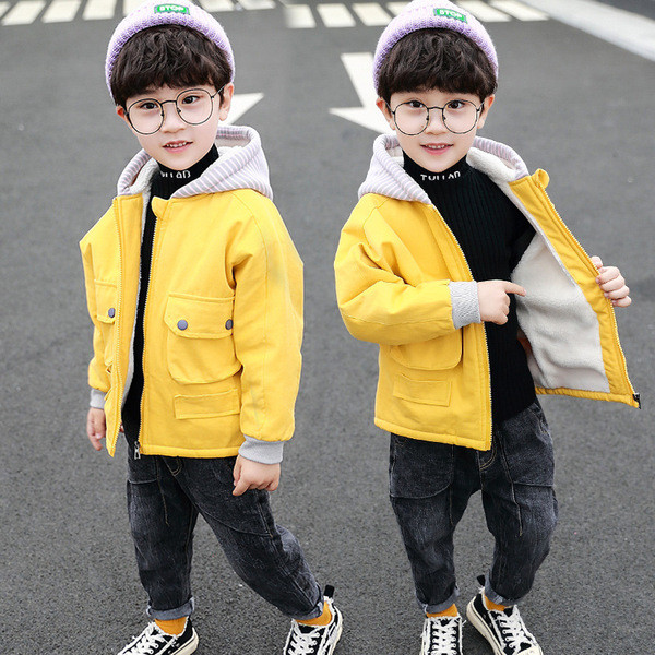 Naiste sügistalvine nööpide ja kapuutsiga jakk poistele