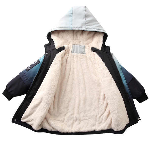 Dječja jakna za dječake s natpisom na leđima i kapuljačom - mekana postava