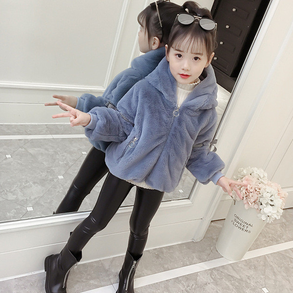 Sügisene tikandiga sulejope tüdrukutele