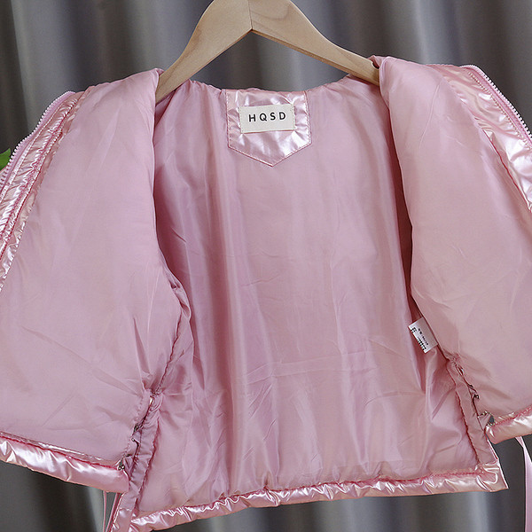 Moodne kapuutsiga ja udusulgedega laste soojendaja tüdrukutele