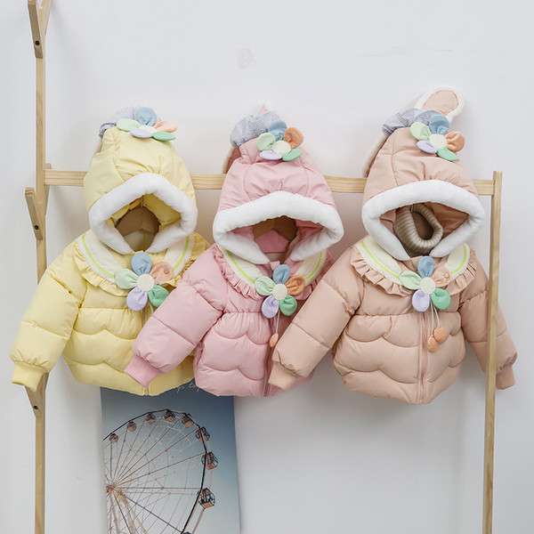 Moodne 3D-elemendi lillega laste jope tüdrukutele