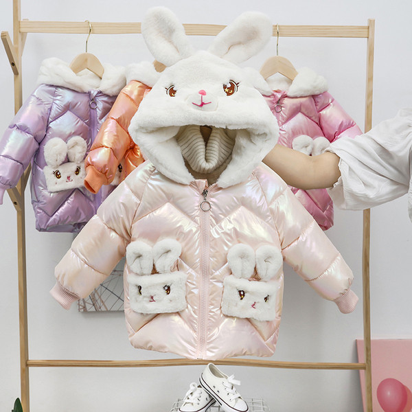 Sügis-talvine laste jope sulekapuutsiga ja 3D elemendiga