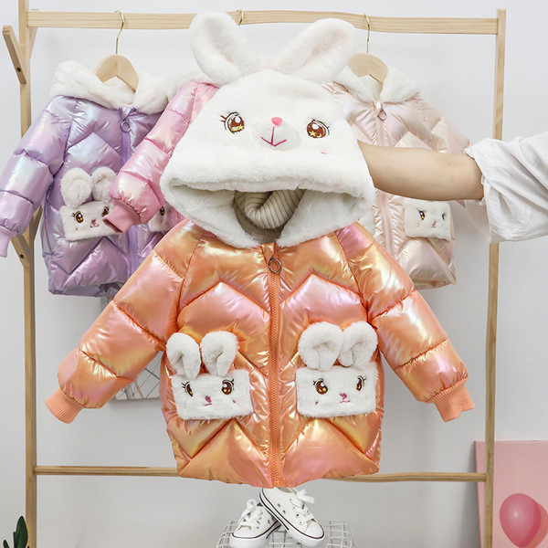 Sügis-talvine laste jope sulekapuutsiga ja 3D elemendiga