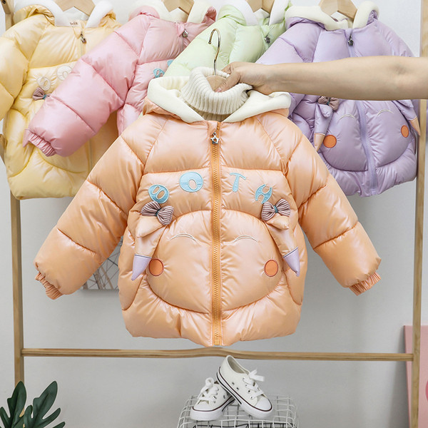 Kapuutsiga talvejope tüdrukutele