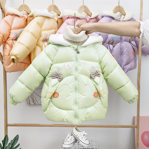 Kapuutsiga talvejope tüdrukutele