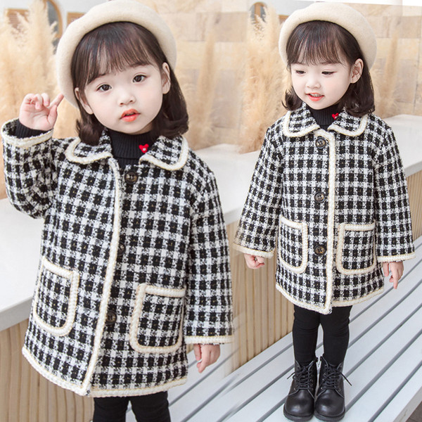 Laste stiilne must-valge mantel tüdrukutele